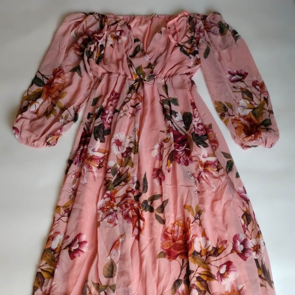 Floral Dress in Mauve - Picture 8 of 8